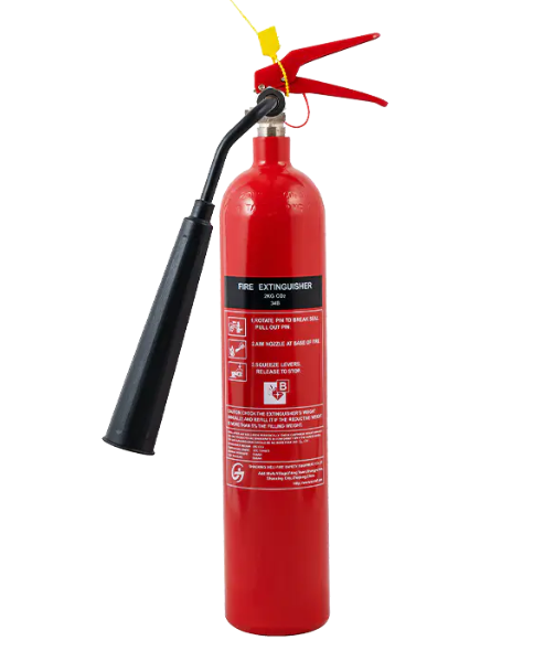 Quali precauzioni di sicurezza dovrebbero essere prese quando si utilizza un estintore a CO₂ in acciaio al carbonio, in particolare in spazi chiusi?